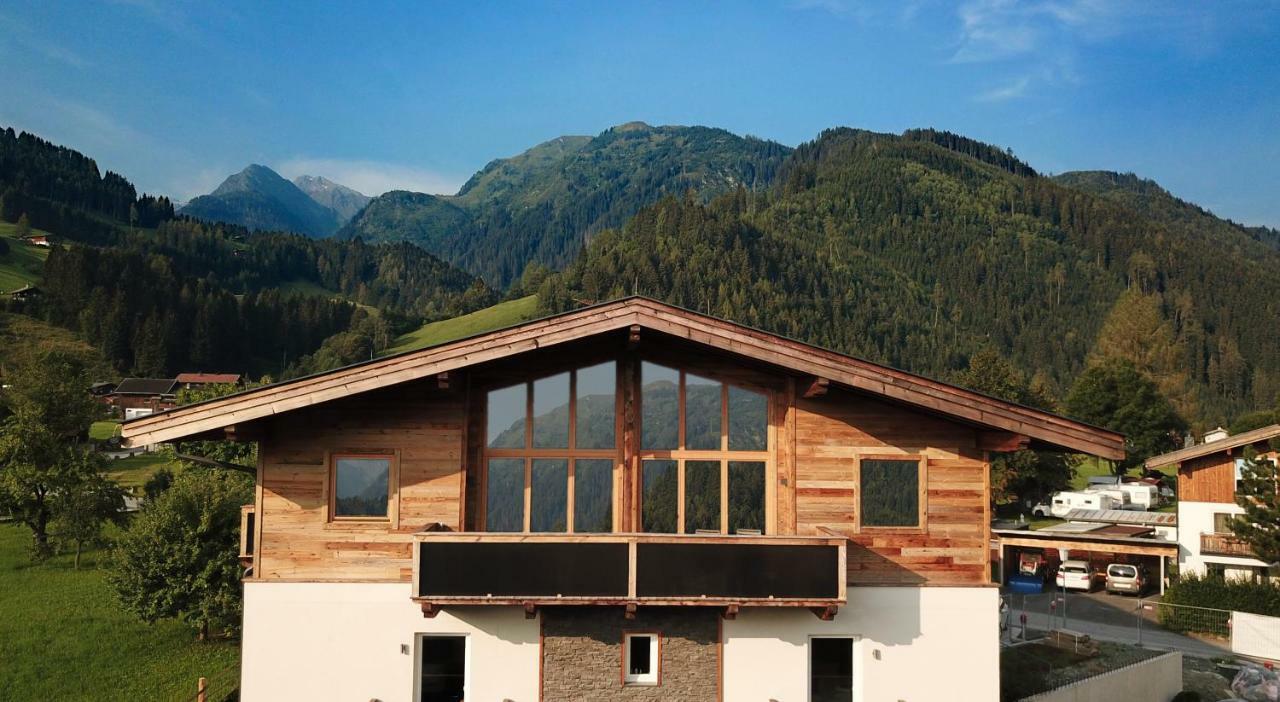 Alpin Penthouse Hollersbach Lägenhet Hollersbach im Pinzgau Exteriör bild
